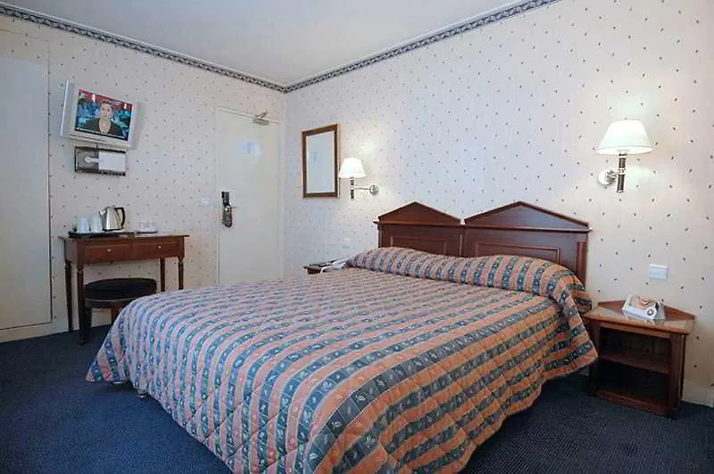 ***  Hotel Cervantes By Happyculture Paryż Francja
