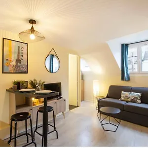 Apartment Sttudio Champs Elysees