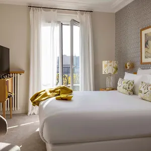 De Banville Hotell