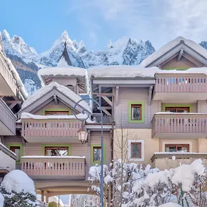 Pierre & Premium La Ginabelle Hotel apartamentowy Chamonix