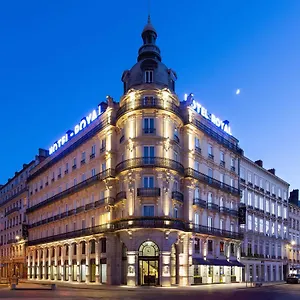 le-royal-lyon-mgallery.hotels-rhonealpes.com/